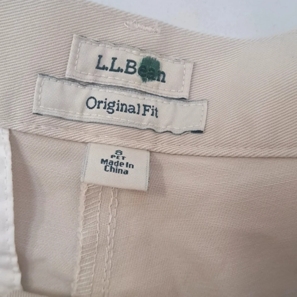 LLBEAN women's pants NWT Size 8 P - Picture 4 of 6